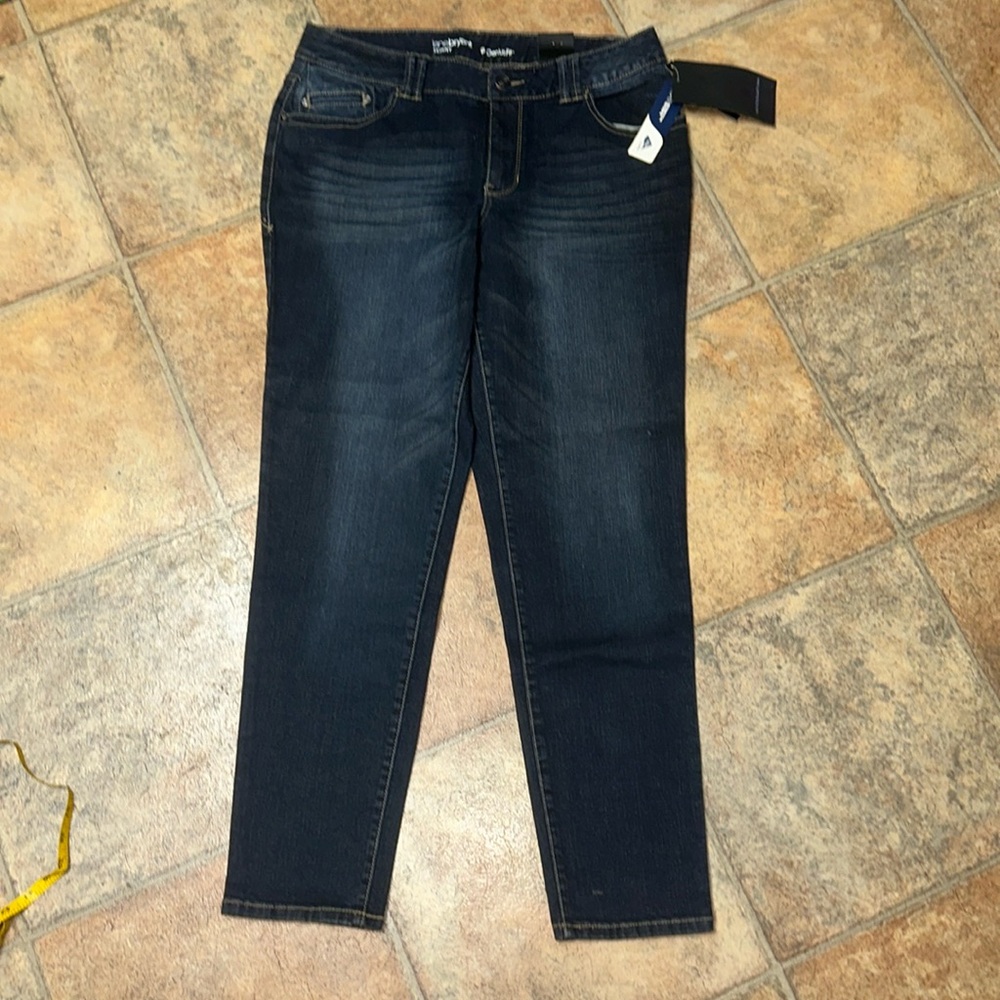 Lane Bryant skinny jeans  NWT